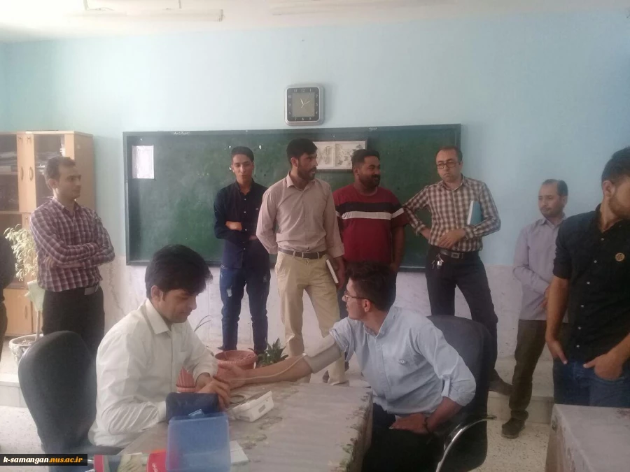 برگزاری کارگاه پیشگیری از فشار خون و انجام تست آن به مناسبت روز جهانی فشار خون در محل آموزشکده کشاورزی سمنگان 8