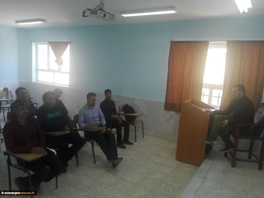 برگزاری جلسه نشست کار آفرینی در حوزه صنعت و کشاورزی در آموزشکده کشاورزی سمنگان 3